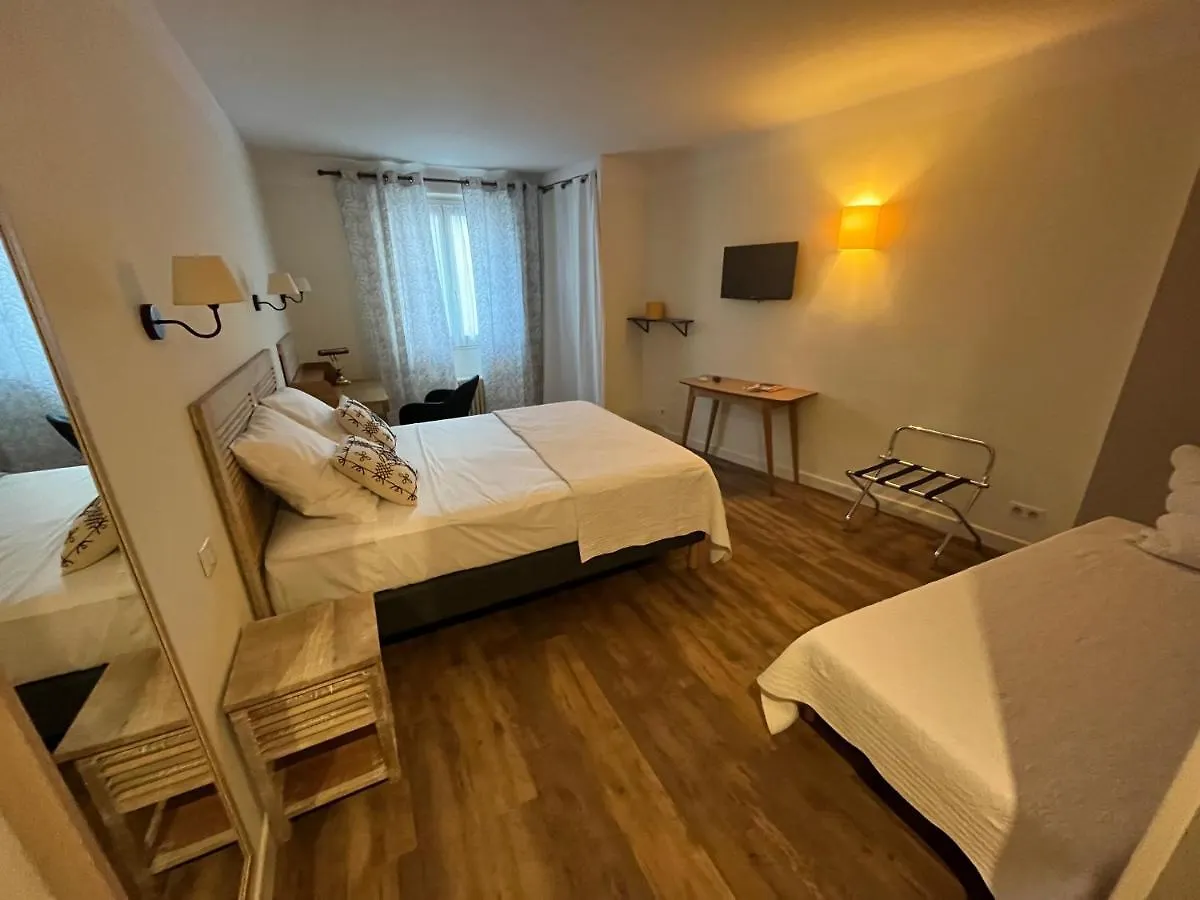 Le Clos D'Orange - Hotel & Ville De Provence 3*, Orange (Vaucluse)