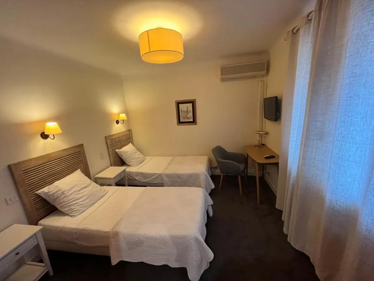 Le Clos D'Orange - Hotel & Ville De Provence 3*, Orange (Vaucluse)